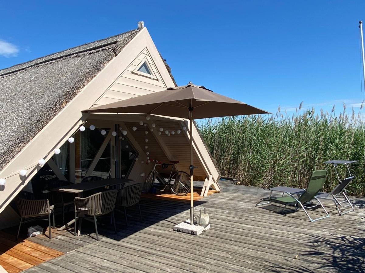 Seehuette Neusiedlersee - Waterfront 2 Руст Экстерьер фото